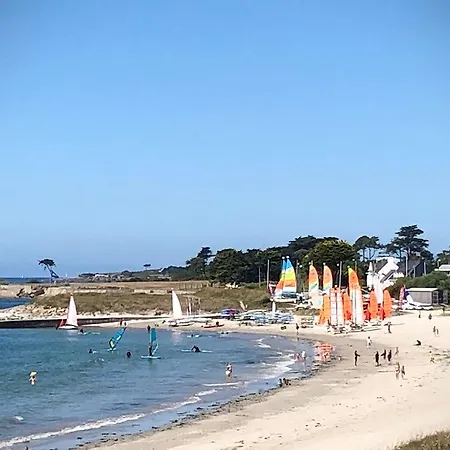 Logis & Restaurant Les Mouettes - Plage, Proche De Lorient Отель