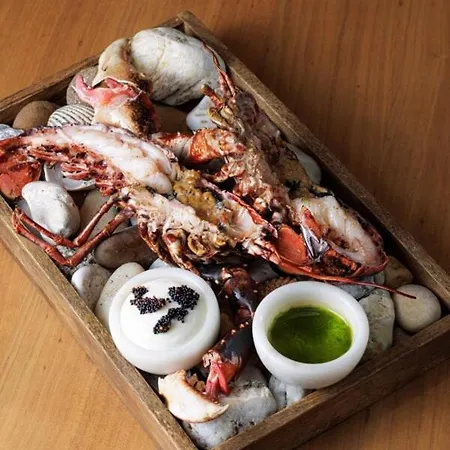Logis & Restaurant Les Mouettes - Plage, Proche De Lorient 3*