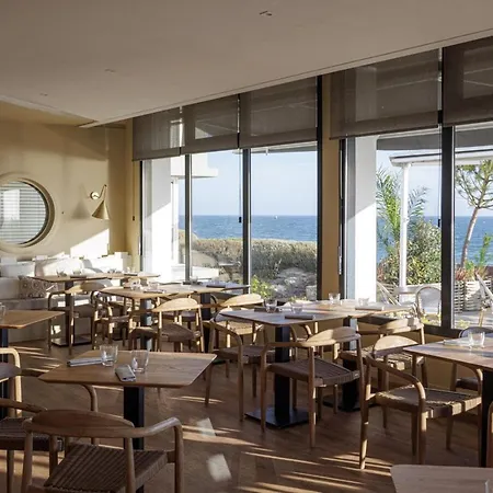 Logis & Restaurant Les Mouettes - Plage, Proche De Lorient Hotell